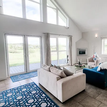 Riverrun Homes No 15 By Trident Homes Feriehus
